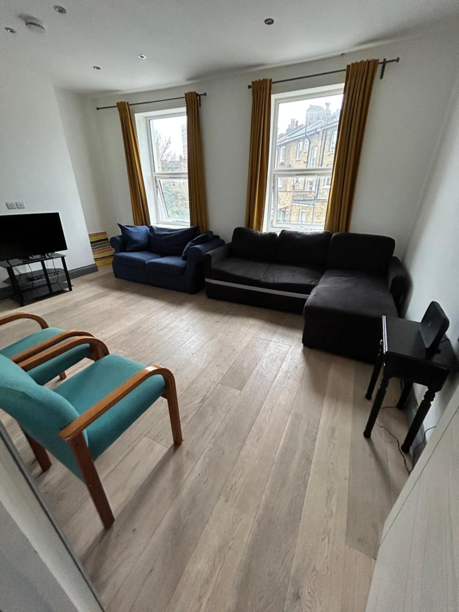 Nky Classic Brixton Apartment Three London Exterior photo